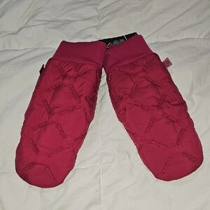 Lululemon Quilted Fleece Lined Mittens!! Nwts BRML! Very Warm, Berry Rumble